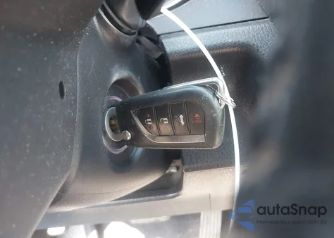 2020 Toyota Camry Se z USA, uszkodzony, nr VIN 4T1G11AKXLU334448